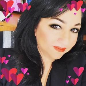 Meet your Posher, Luisa